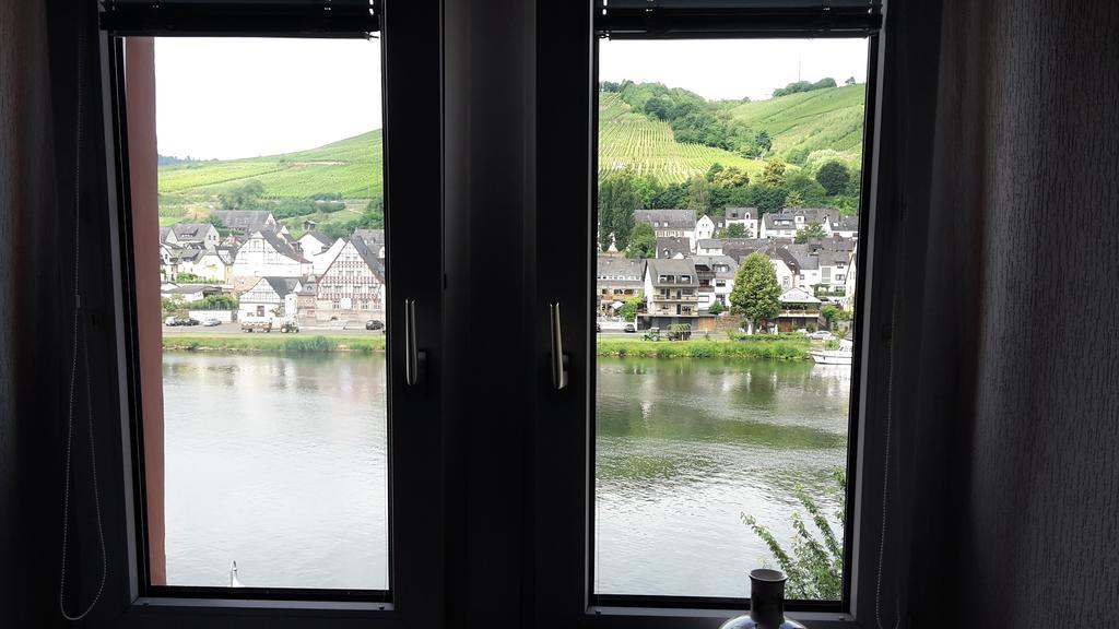 Mosel View Old Town Apartments Zell an der Mosel Pokoj fotografie